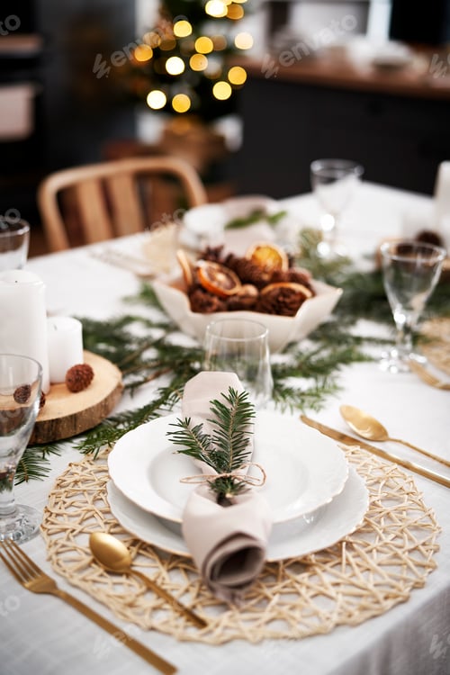 Preview: Dinning table ready for Christmas Eve