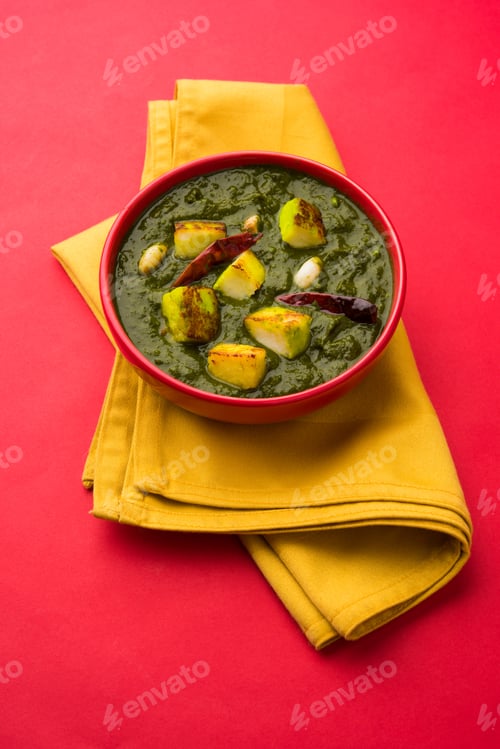 Preview: Indian style Palak Paneer Or Spinack Cottage Cheese Curry