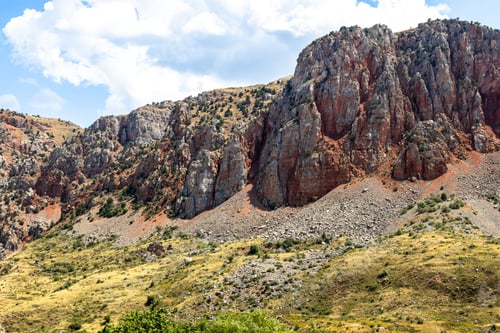 Preview: colorful rocks of gorge around Noravank monastery