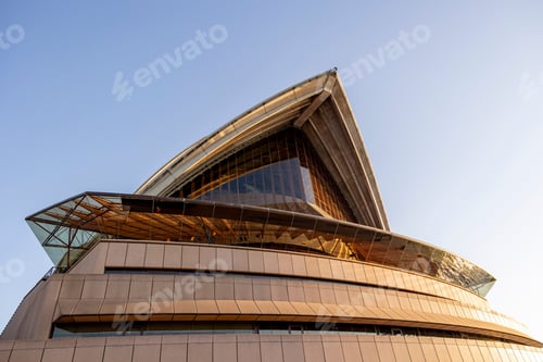 Preview: Sydney Opera House under blue sky