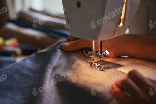 Preview: Working seamstress
