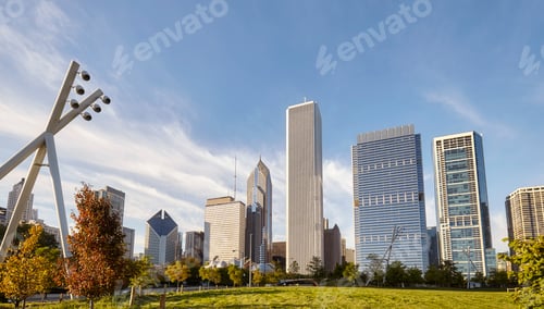 Preview: Downtown Chicago panorama on a sunny day, USA.