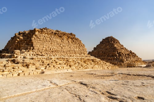 Preview: Pyramids of Egypt showcase ancient architecture against clear blue sky in daylight