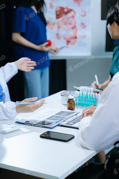 Preview: Meeting team of doctor and medical staff Consultation about the treatment of heart disease