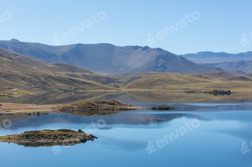 Preview: Lake in Patagonia