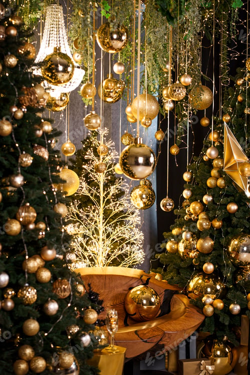 Preview: Cozy Christmas Atmosphere with Warm Lights and Festive Holiday Decor
