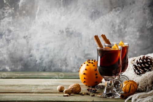 Preview: Mulled wine on rustic table