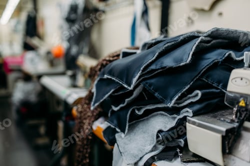 Preview: Material for cutting the clothes,sewing machine