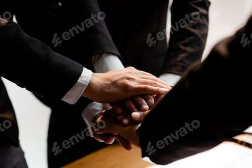 Preview: Coordination of the startup management team.