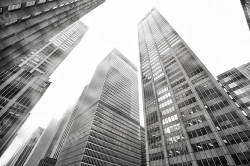 Preview: Manhattan skyscrapers in rainy fog, NYC, USA.
