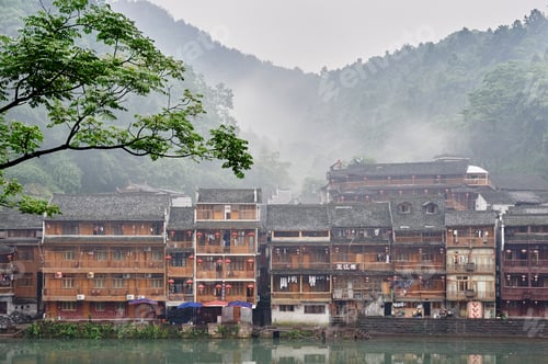 Preview: Traditional buildings on river edge, Fenghuang, Hunan, China