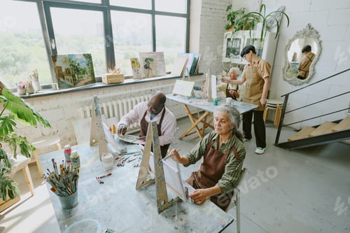 Preview: Vintage Drawing Studio with People Inside