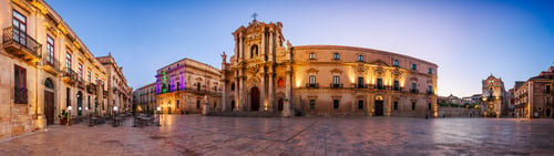 Preview: Syracuse, Sicily Plaza