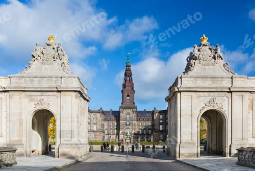 Preview: Christiansborg Palace in Copenhagen, Denmark