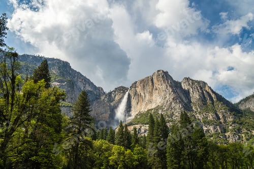 Preview: Clouds and Falls