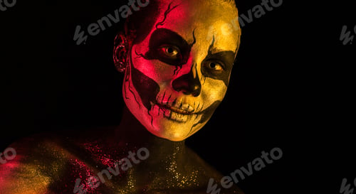 Preview: Pretty girl with skeleton makeup