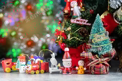 Preview: Christmas Background Of Defocused Lights With Decorated Tree