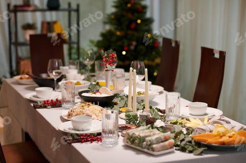 Preview: Christmas Dinner Table