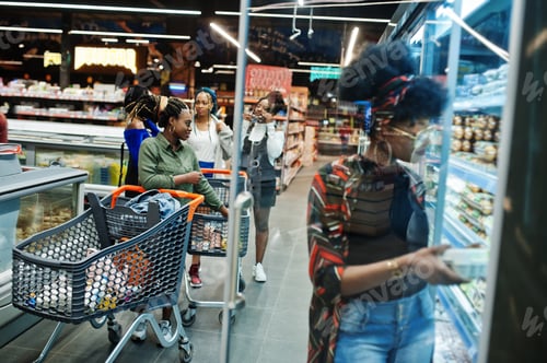 Preview: Africans at supermarket