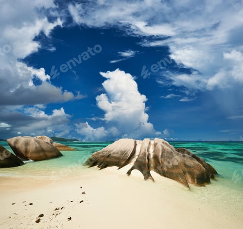 Preview: Beautiful beach at Seychelles
