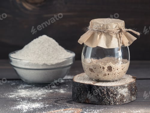 Preview: rye sourdough starter and rye flour