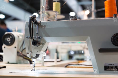 Preview: Overlock machine closeup, nobody, clothing sew