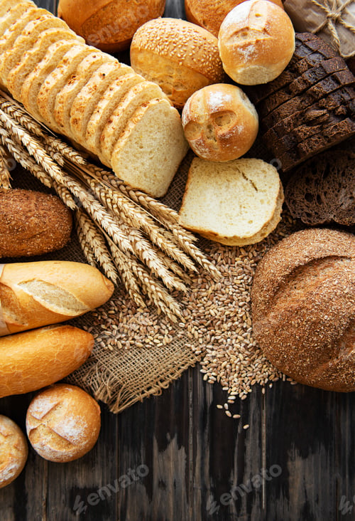 Preview: Assortment of baked bread