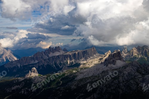 Preview: Lagazuoi view over Dolomites.