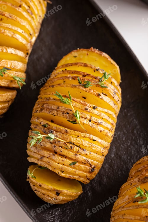 Preview: Close up of grilled potato