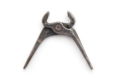 Preview: old rusty pliers