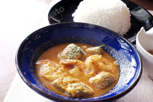 Preview: Sour Soup Made Of Tamarind Paste