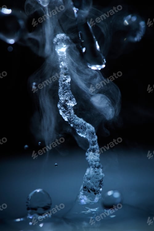 Preview: The process of boiling water, a stream of water shooting out of a humidifier or diffuser