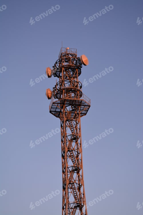 Preview: Radar mast against a blue background