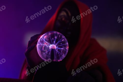 Preview: Portrait of wizard with magic globe