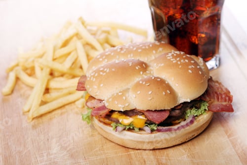 Preview: Big burger and chips