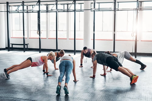 Preview: Working out in groups is what motivates us