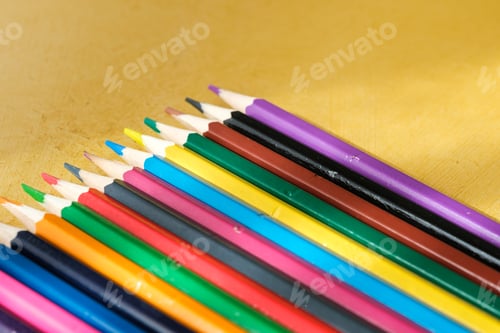Preview: Coloured pencils for drawing on a yellow background
