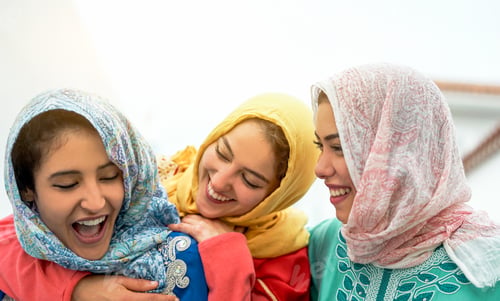 Preview: Happy arabian women having fun in the city