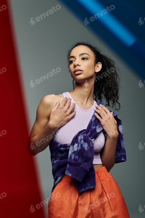 Preview: Athlete glow in studio spotlight