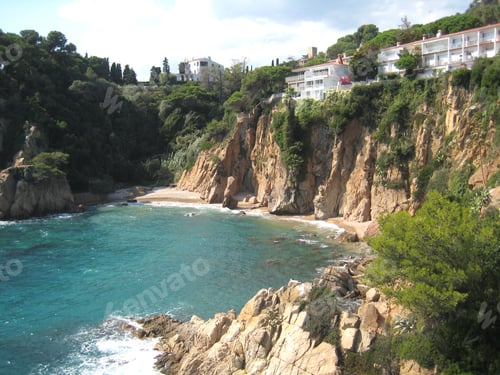 Preview: Rocky beach