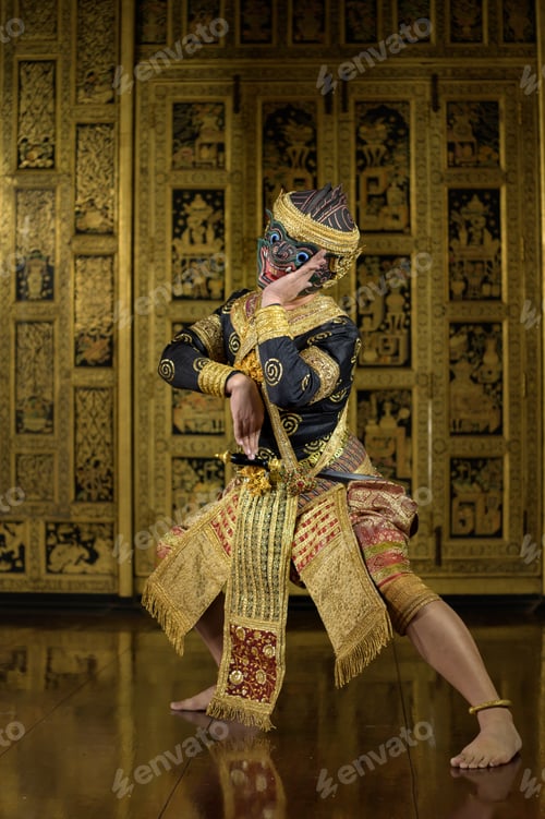 Preview: Khon, Is a classic Thai dance in a mask. This is Hanuman