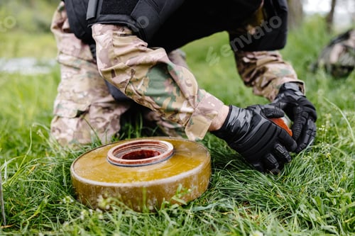 Preview: A man tries to neutralize an anti-tank mine