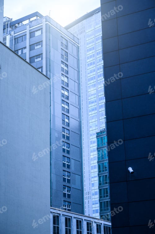 Preview: Modern buildings in financial district