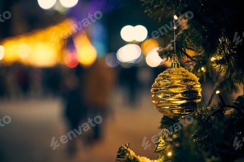 Preview: Christmas tree decorations covered snow, outdoor xmas tree with decorative yellow bulbs