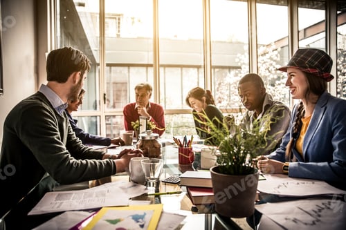 Preview: Team of creative business people