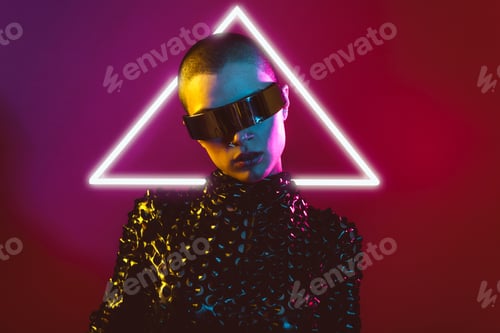 Preview: Modern beauty portrait. Young woman with shaved head