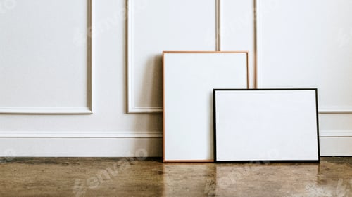 Preview: Empty picture frames