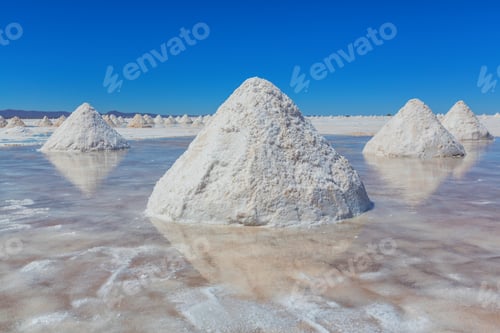 Preview: Salt