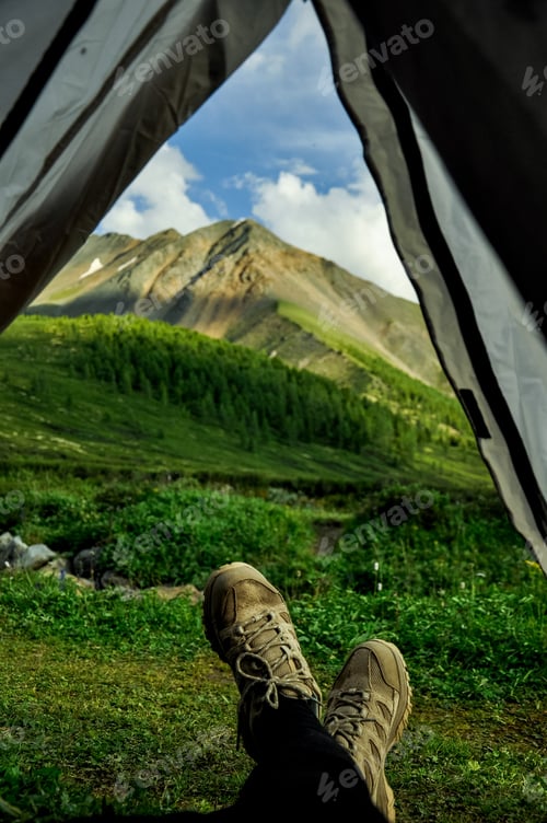 Preview: Hiking in the mountains. Morning in the tent.