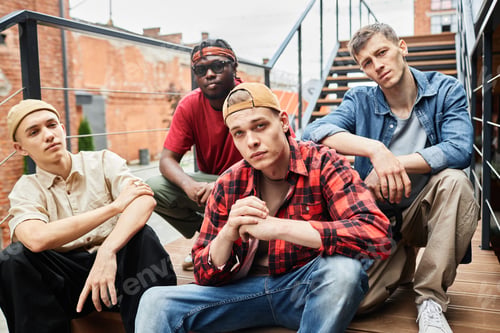 Preview: Diverse Group of Boys wearing Street Fashion